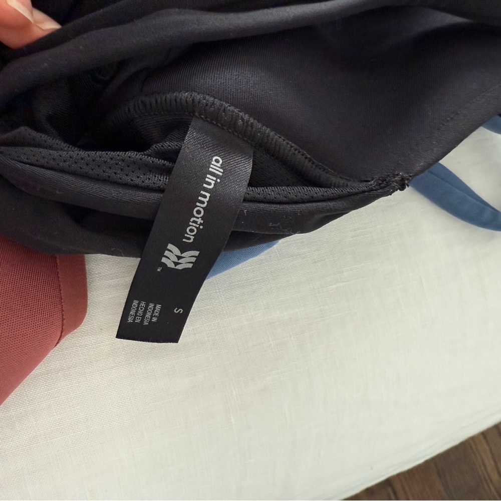 All in motion seamless bras size small - set of 3 - Picture 5 of 5